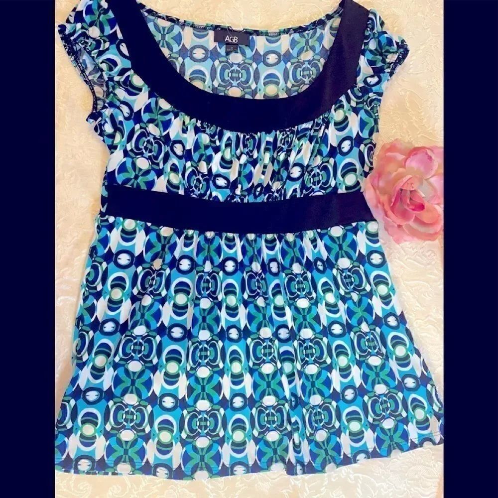 🥀AGB Short Sleeve Patterned Fashion Shirt Small
